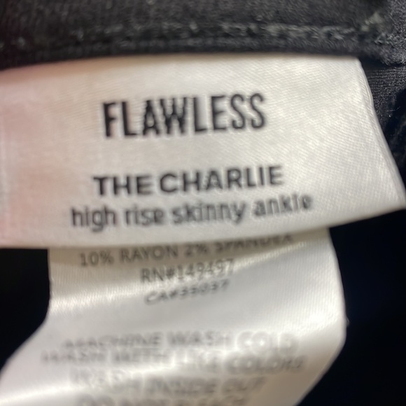 Joe’s Jeans Charlie Flawless . New with Tags . High rise Skinny Ankle jeans - Picture 7 of 8